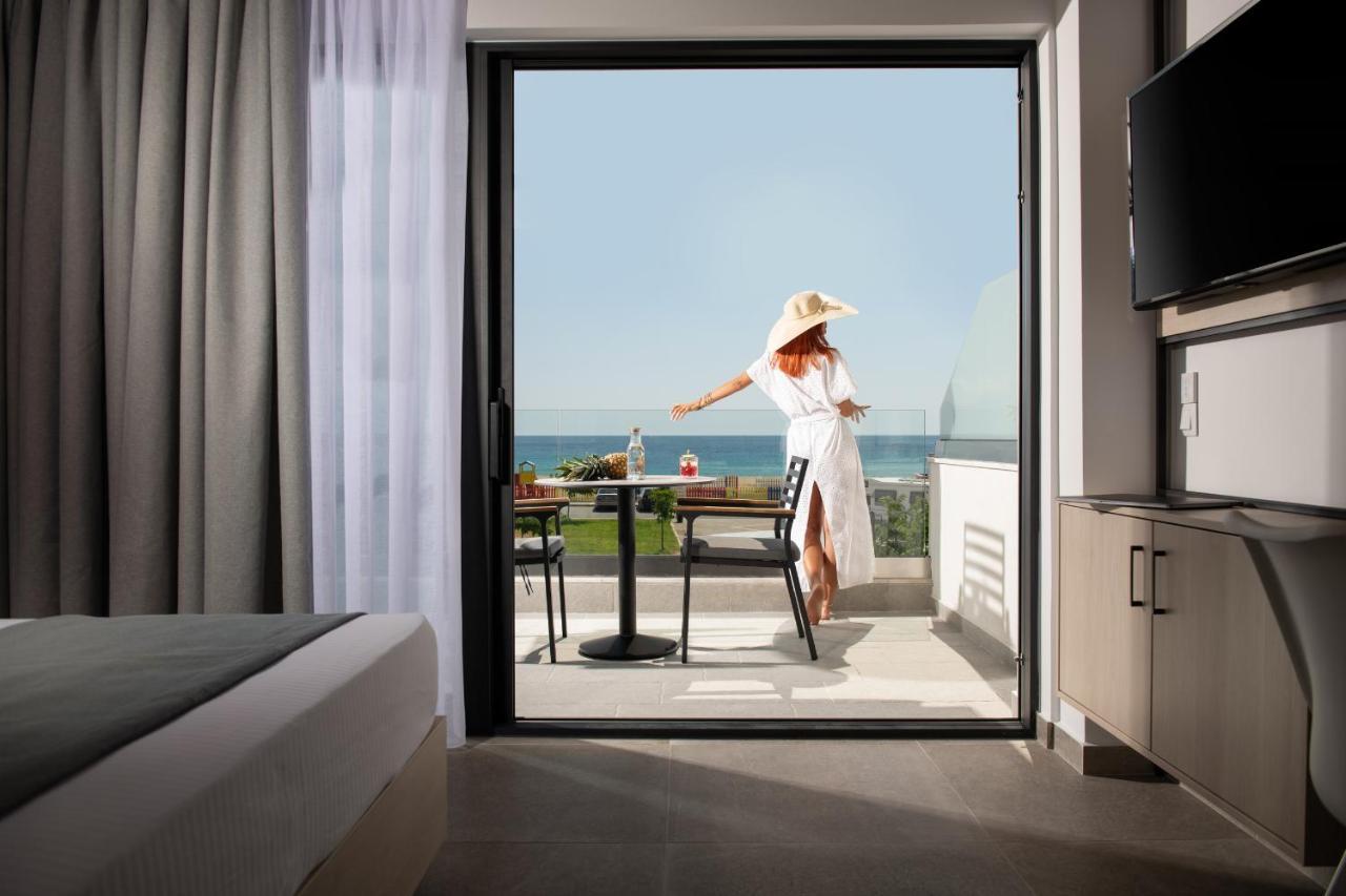 Sky Luxury Suites Sarti Exteriér fotografie