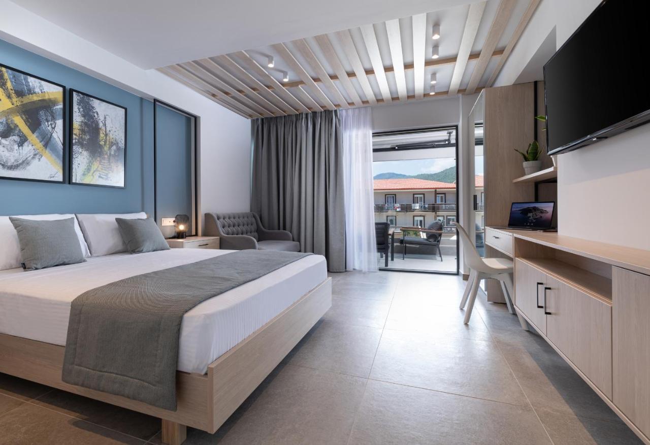 Sky Luxury Suites Sarti Exteriér fotografie